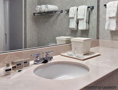 Hotel Wingate By Wyndham Raleigh / Airport 3*